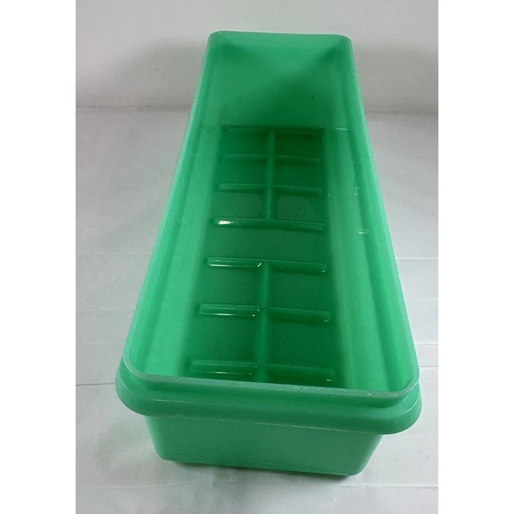 VTG Tupperware 782-4 Jadeite Green Celery Vegetable Keeper with‎ Lid no Tray